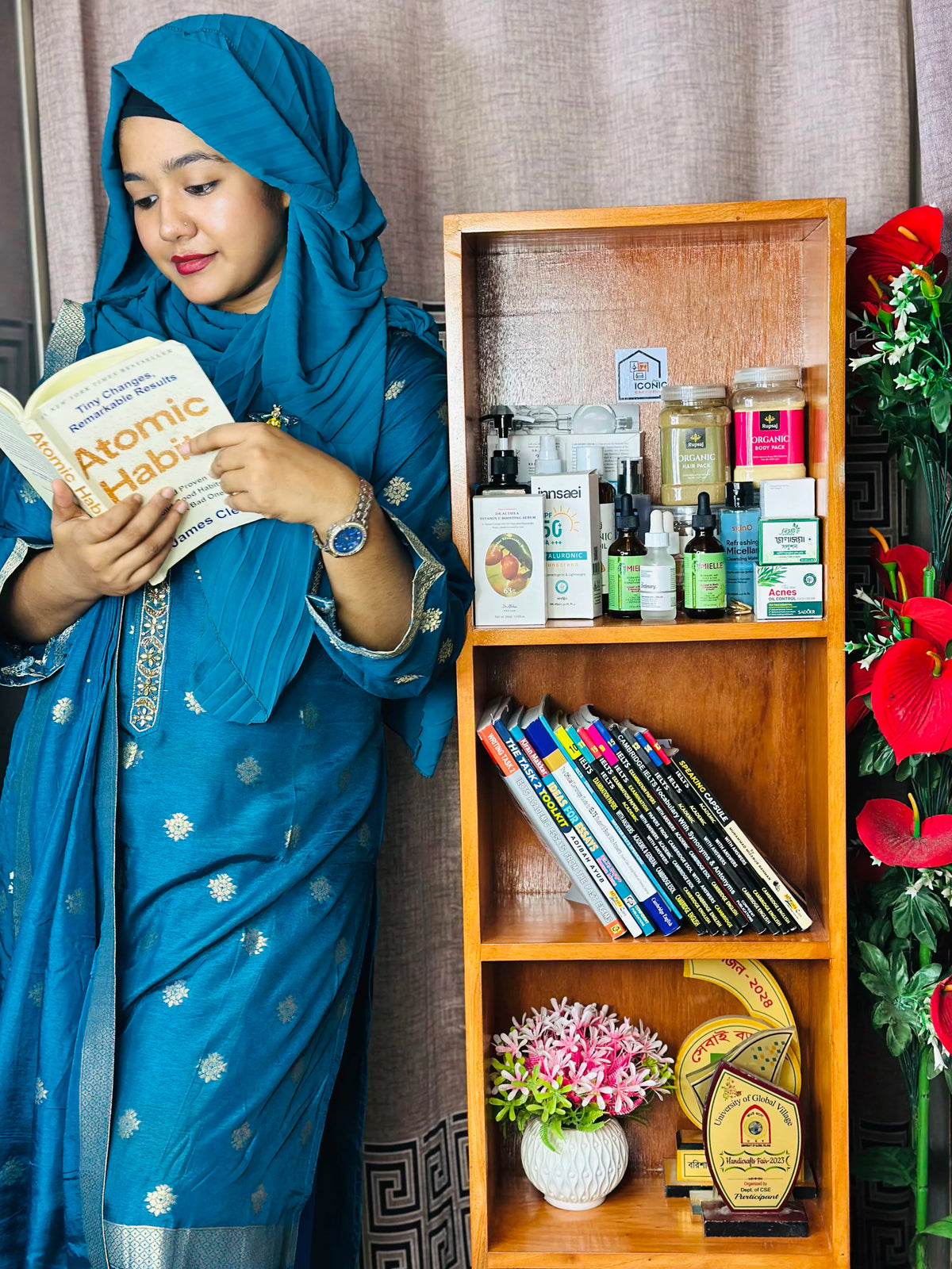 ১০০% সলিড মেহগনি কাঠের প্রিমিয়াম বুক শেলফ!